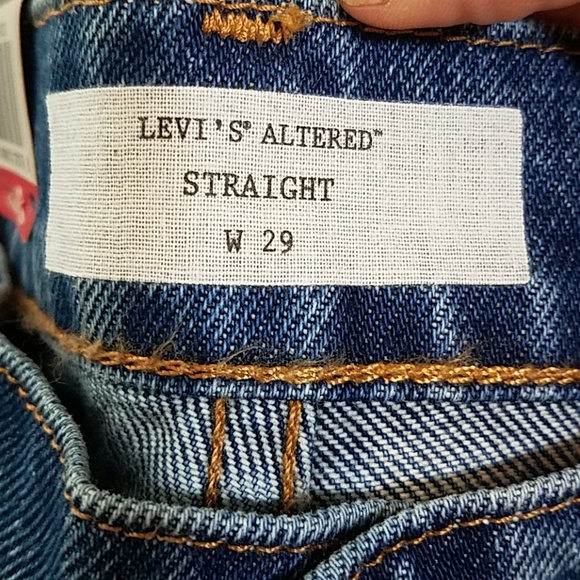 NWT[Levi's] Altered Straight High Rise/Mom Jean's - Picture 4 of 7